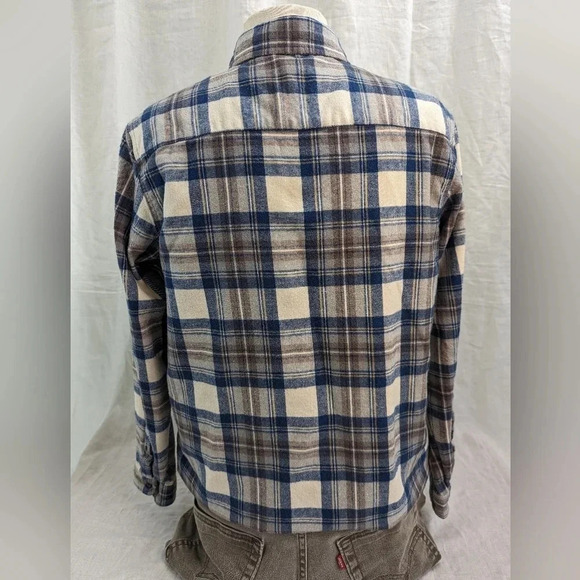 L.L. Bean Relaxed fit flannel blue, brown and cream size medium women's A13 - Picture 4 of 9